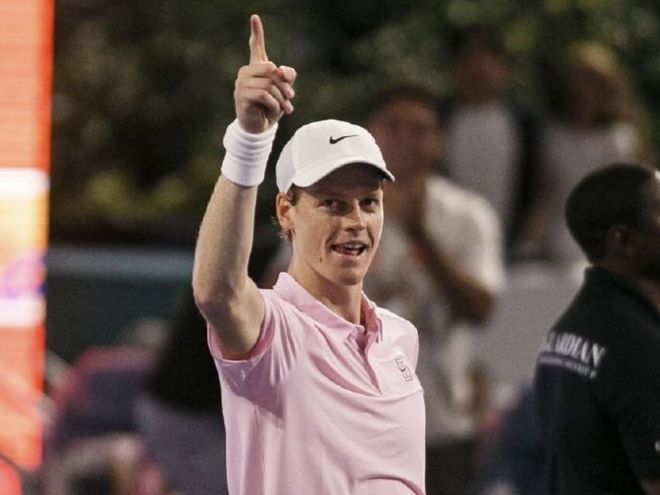 辛纳直落两盘夺迈阿密站冠军 创造大师赛不丢盘