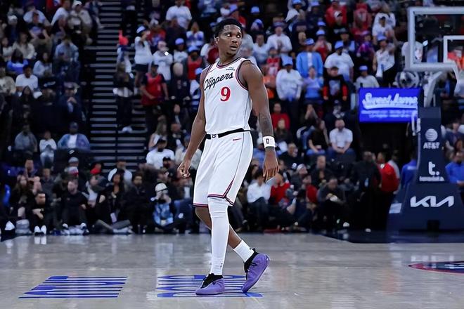 快船力克勇士终结两连败 马瑟林准三双成关键先