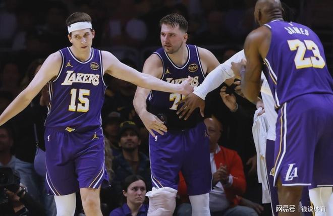 湖人双核复出希望燃起 东契奇有望火线回归助阵
